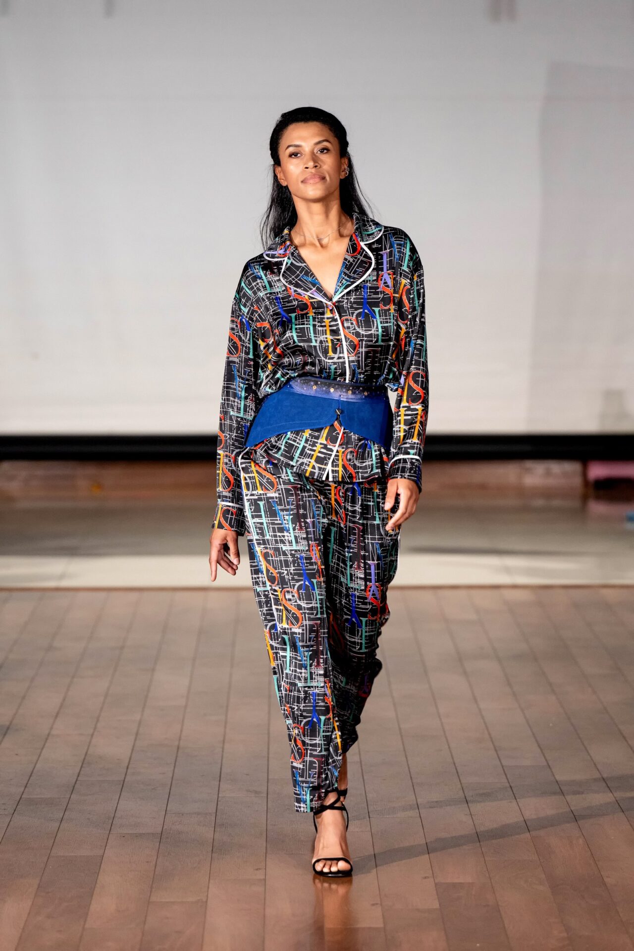LA MAGNETIQUE printed look at Sunny Isles Beach Fashion Week